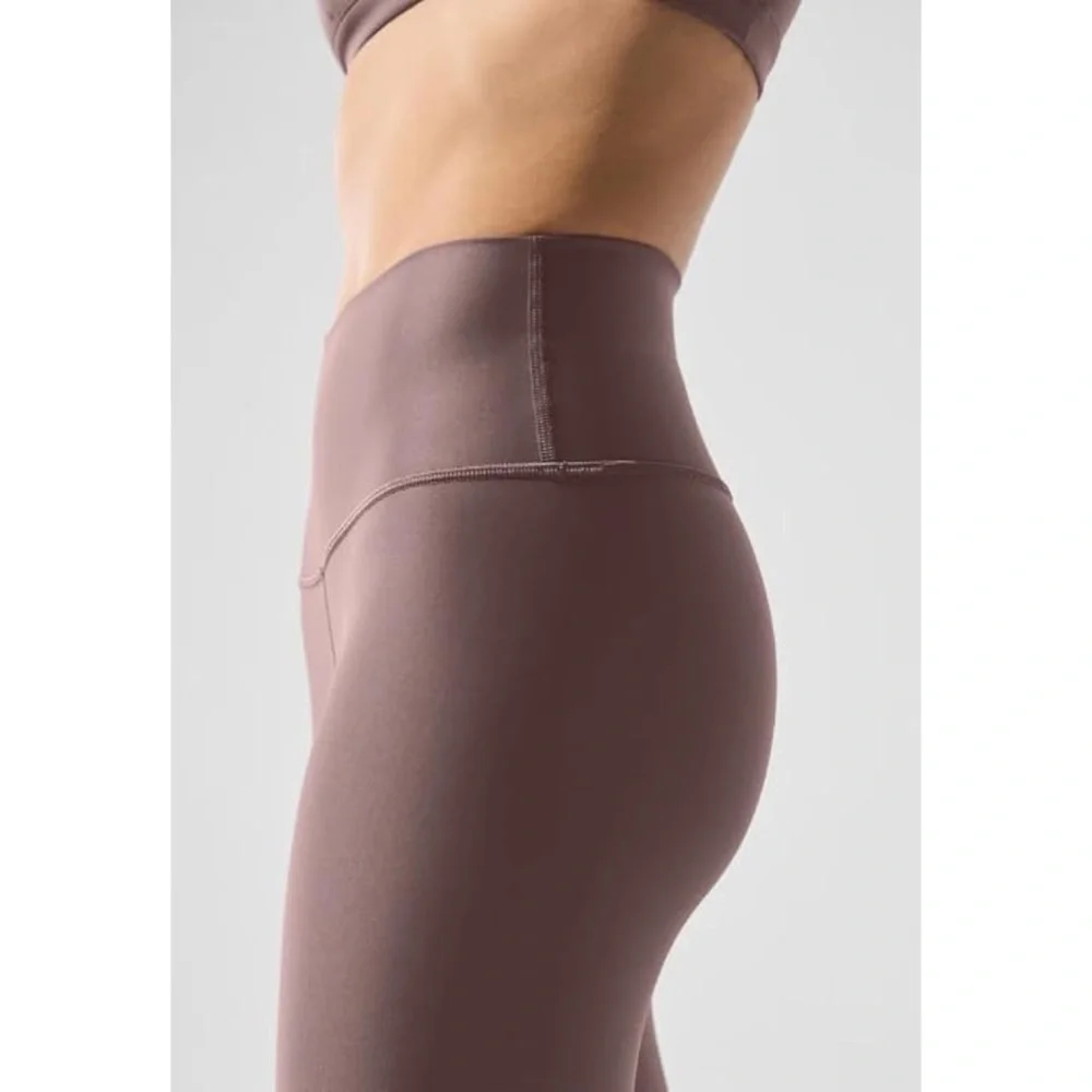 ALO Yoga new alo